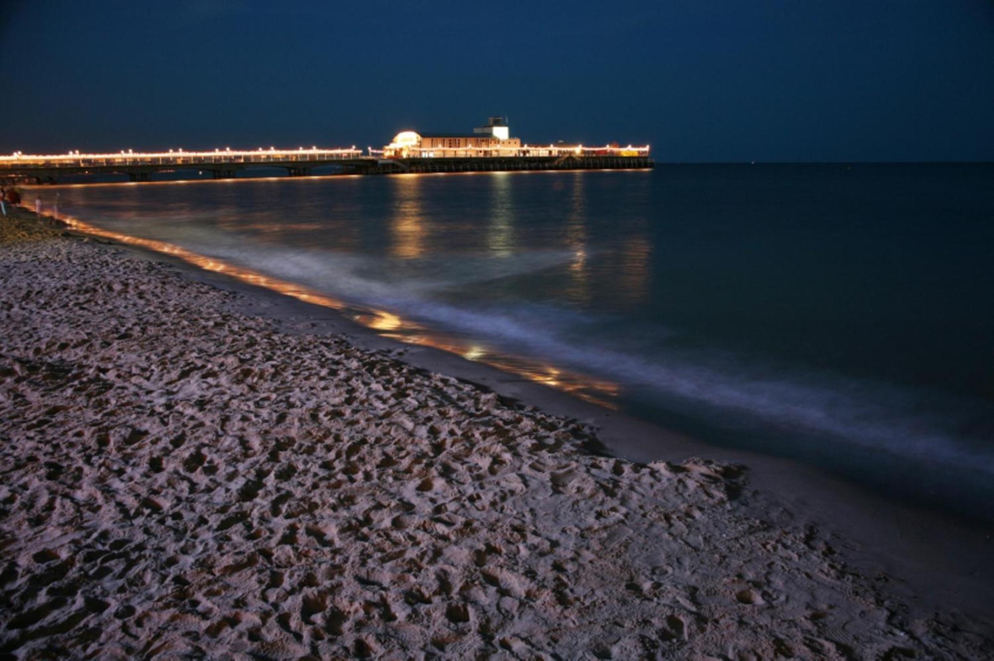 Bournecoast - Clifftop Apartment With Garden -Fm827 บอร์นมัธ ภายนอก รูปภาพ