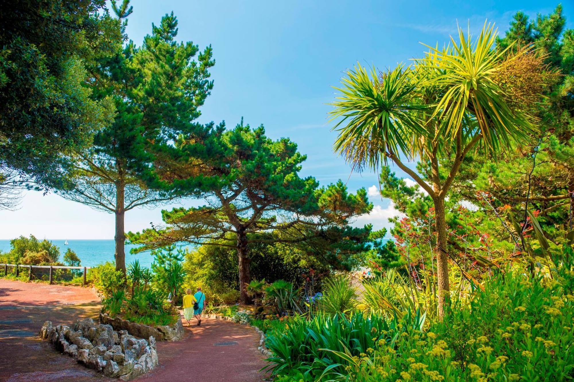 Bournecoast - Clifftop Apartment With Garden -Fm827 บอร์นมัธ ภายนอก รูปภาพ